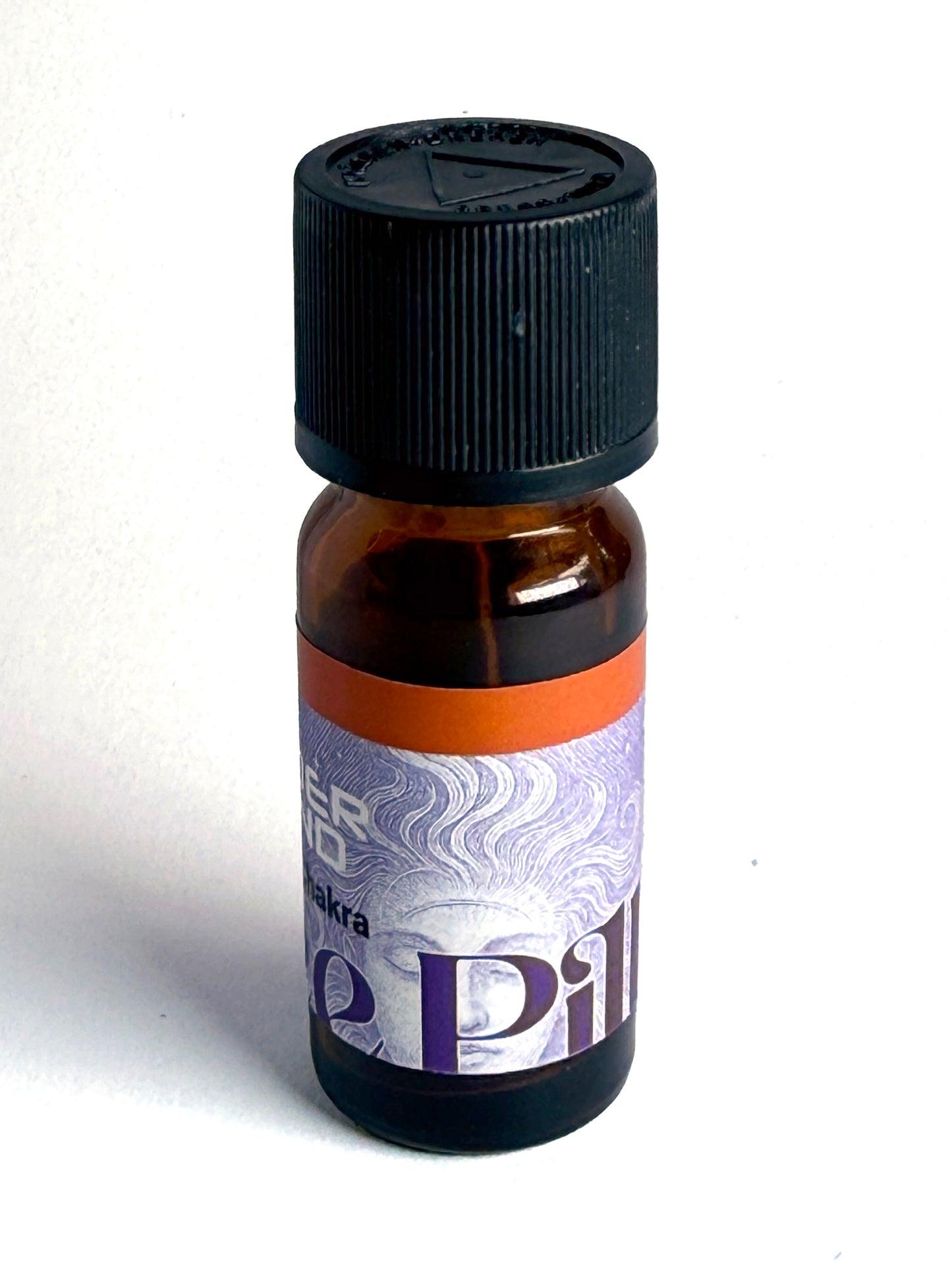 ミルラ エッセンシャルオイル(クラウンチャクラ - 「私は理解する」) - 100% ピュア - 10ml