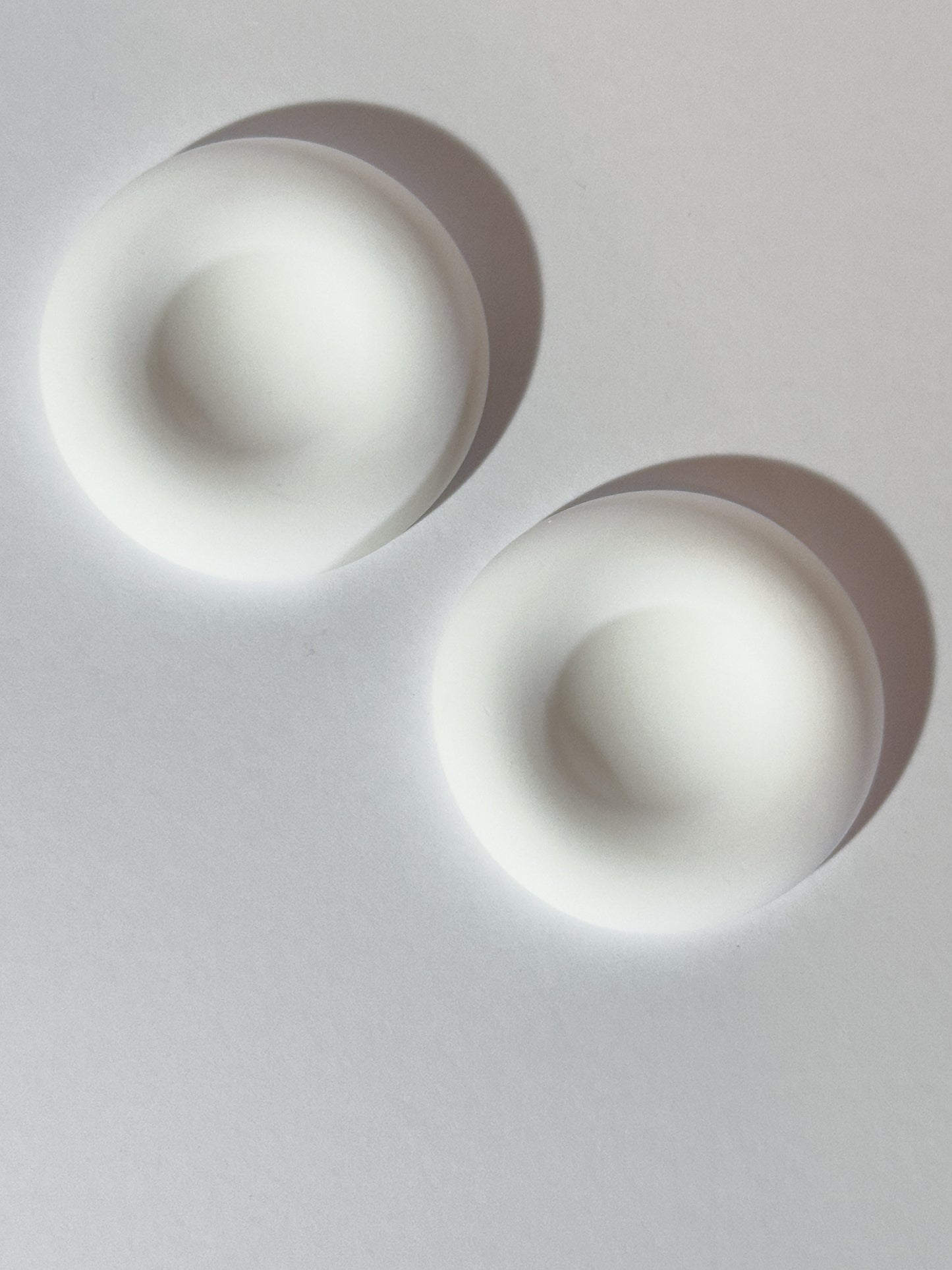 Thee Pillow Aromatherapy Diffuser Coin (Set of 2)